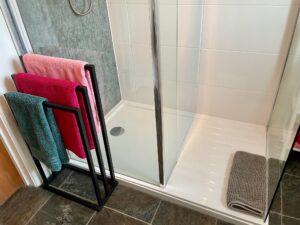 shower room showing the walk-in shower